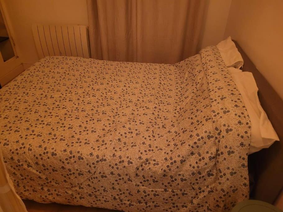 Charmant Appartement Pres De Montmartre Париж Екстериор снимка